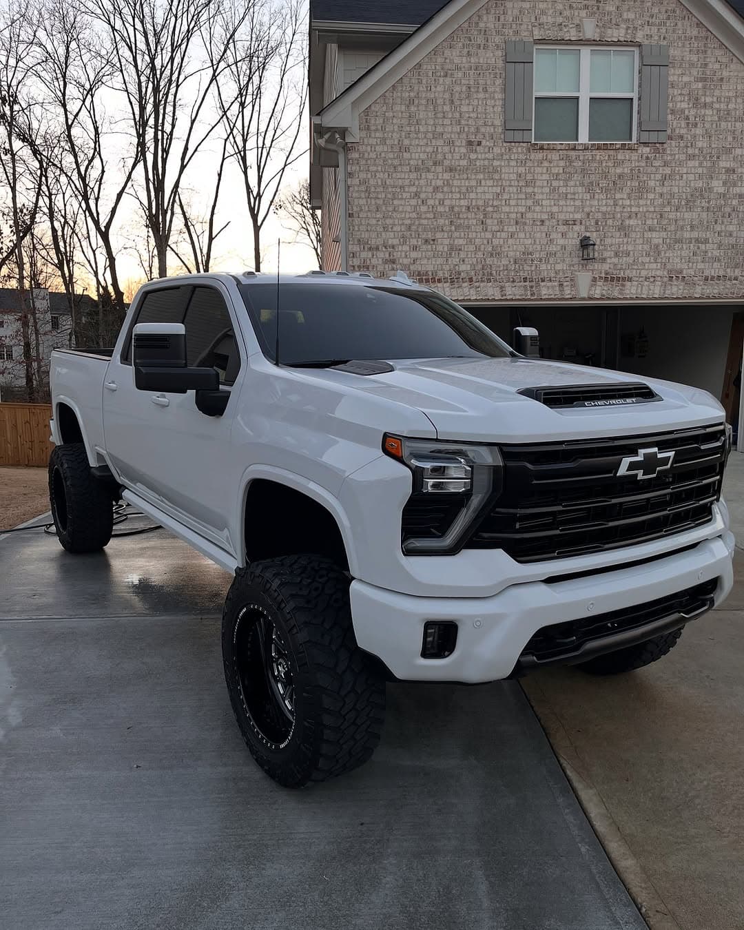 Exterior detailing on a chevy, Cumming GA