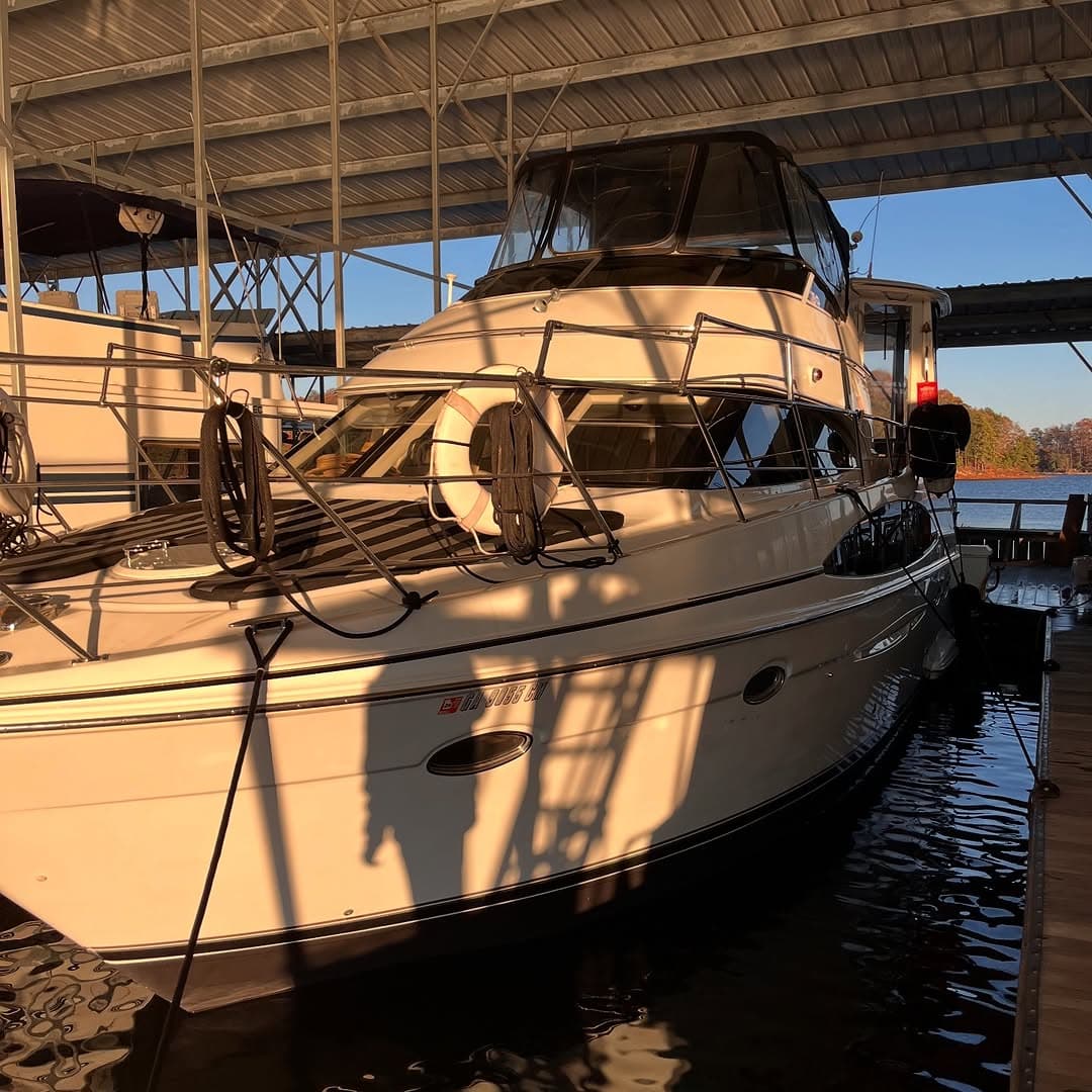 Boat detailing on a cruiser, Lake Lanier GA